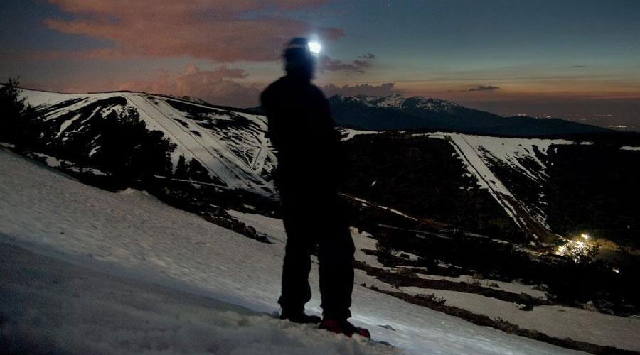 Raquetas de Nieve bajo la Luna Llena