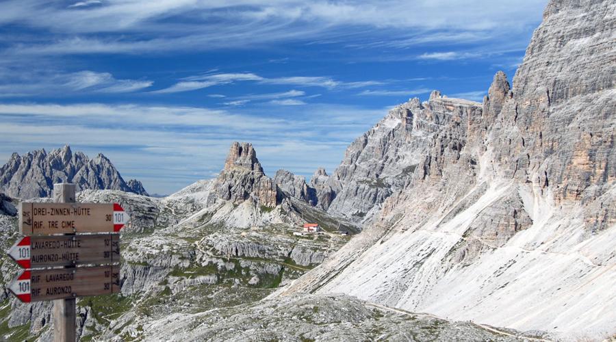 Senderismo en Dolomitas.